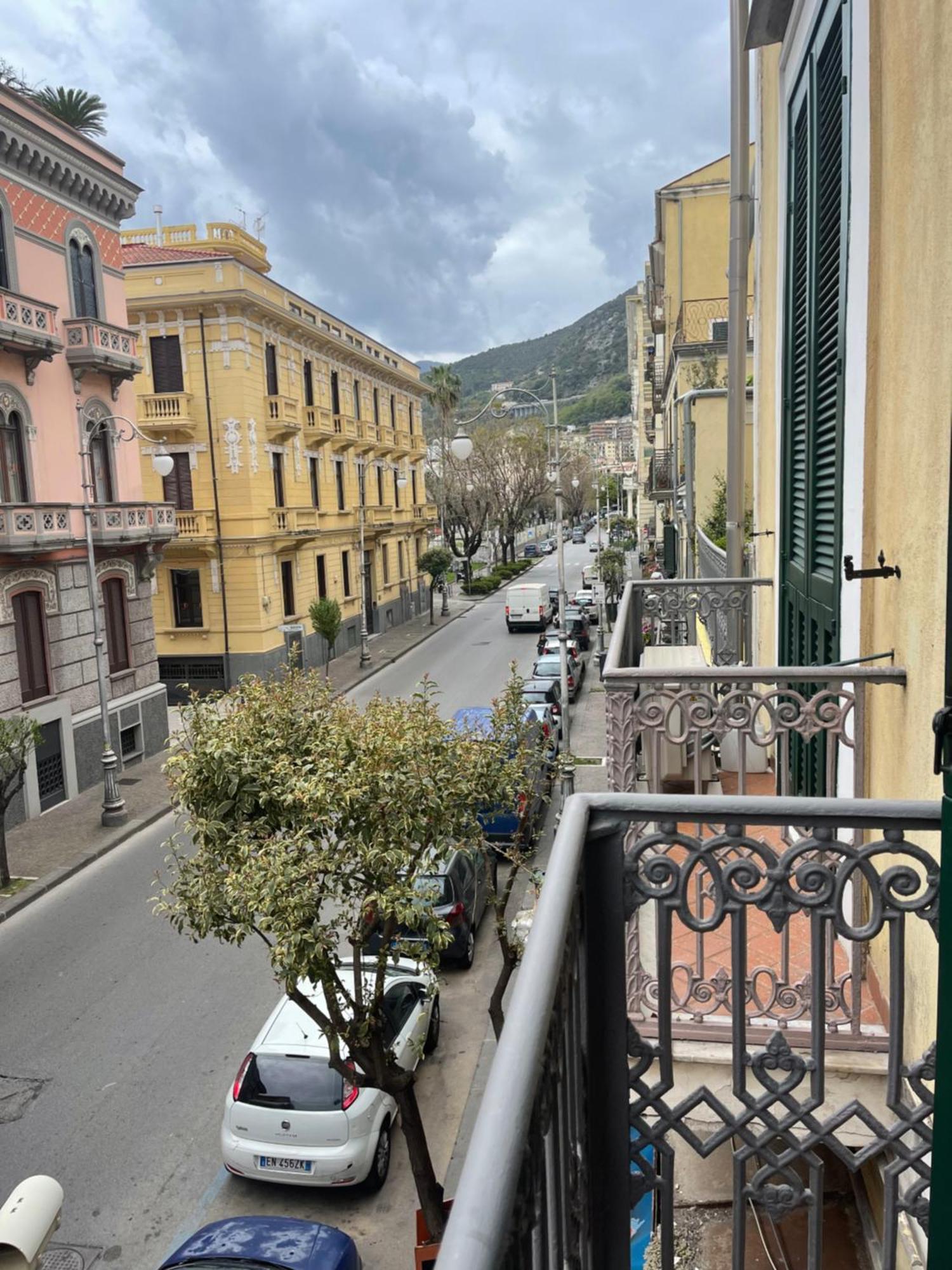 Porta Antica - Oldtown Salerno Apartment Exterior photo